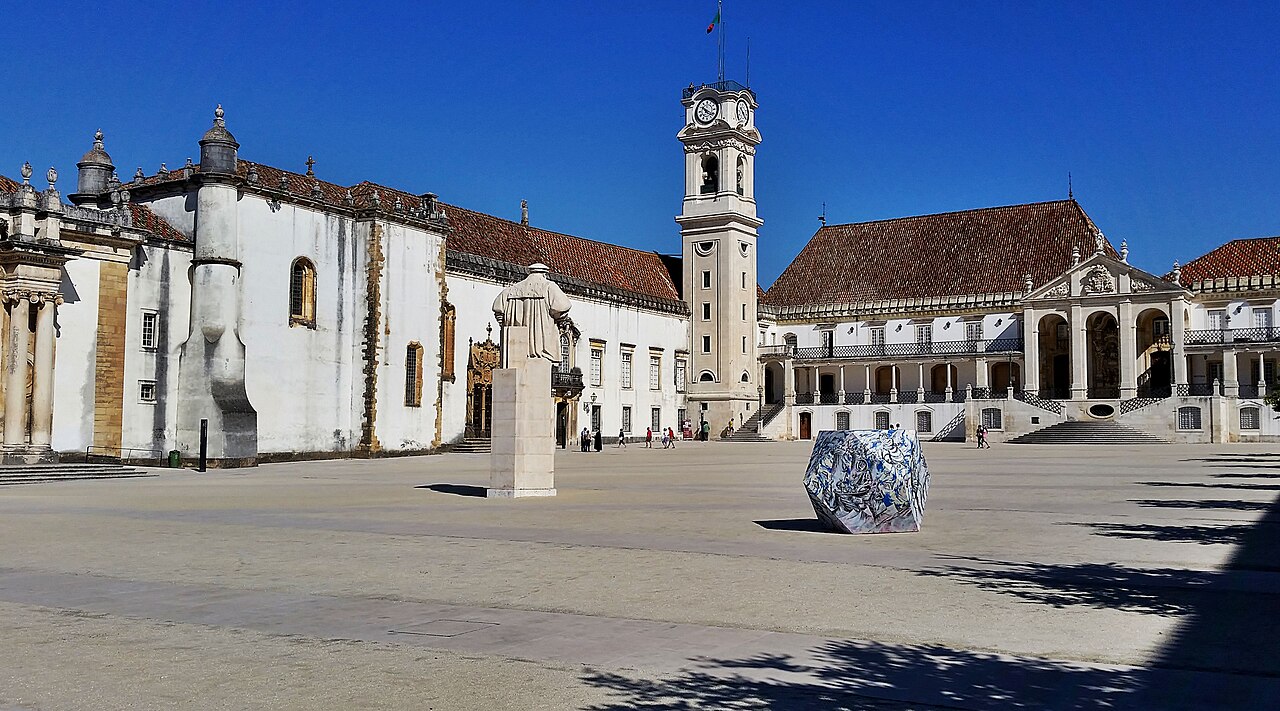 Paço das Escolas e torre da Universidade de Coimbra